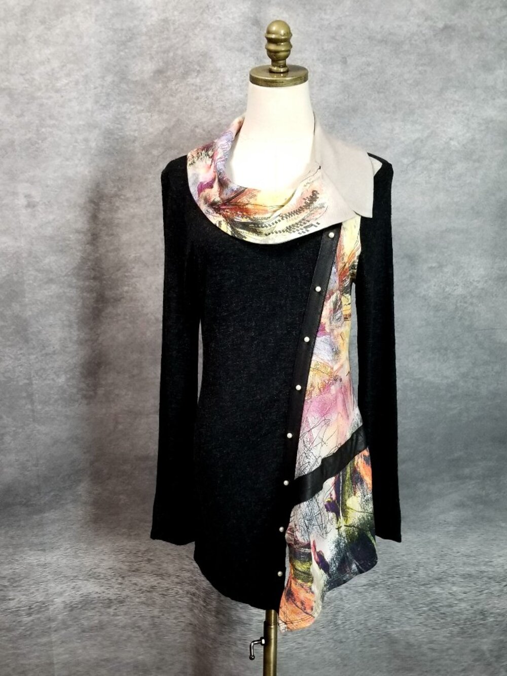 Michael Taylor Art to Wear Tunic Sweater Size M Asymmetrical Cowl Neck Lagenlook